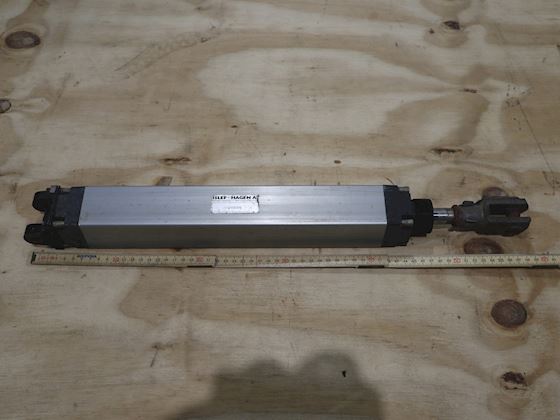 ISLEF + HAGEN Pneumatic cylinder #1