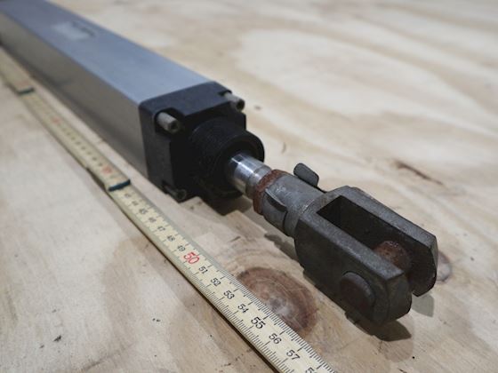 ISLEF + HAGEN Pneumatic cylinder #3